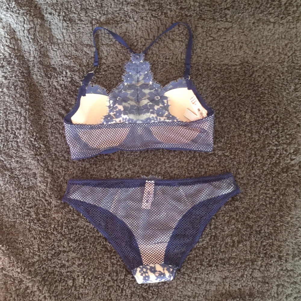 SOLD ❗️ VS Dream Angels bra/panty - Picture 2 of 3